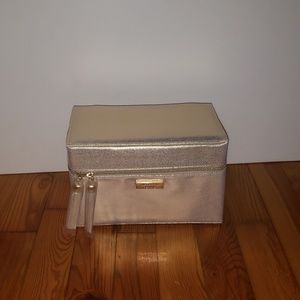 Clé De Peau Beauté Makeup Train Case